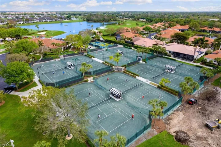 5624  Whisperwood  BLVD, Naples, FL 34110