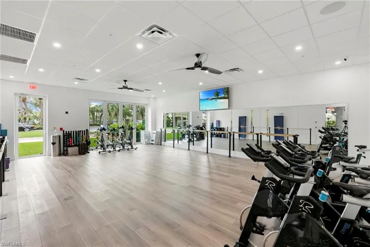 5624  Whisperwood  BLVD, Naples, FL 34110