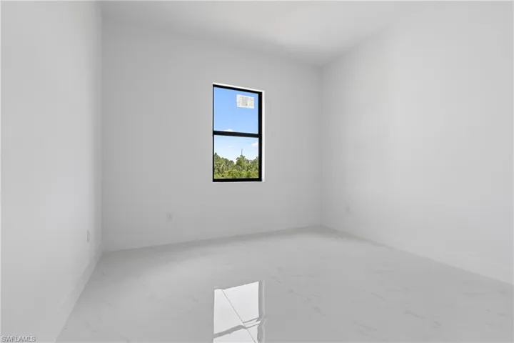 1705  Xelda N AVE, Lehigh Acres, FL 33971