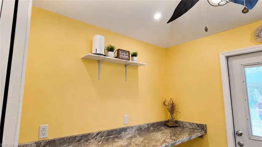10080 Stonewood Dr, Fort Myers, Florida 33905