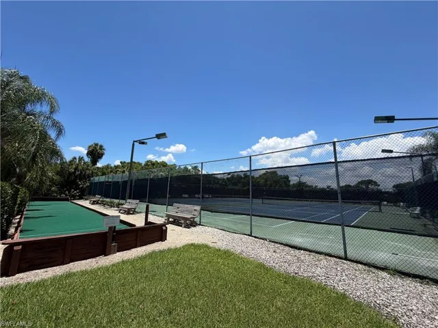 5735 Foxlake Dr 6, North Fort Myers, Florida 33917