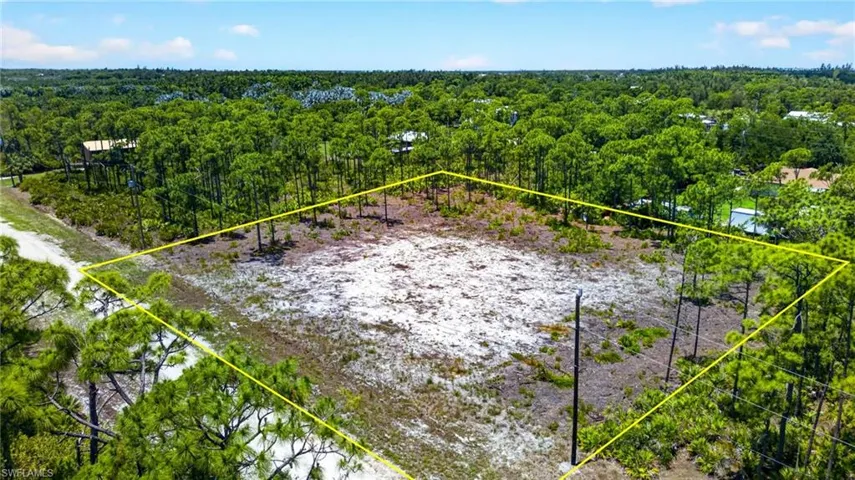 15093 Martinique Way, Bokeelia, Florida 33922