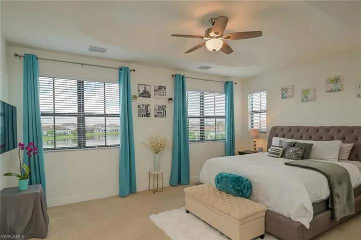 Upstairs master bed