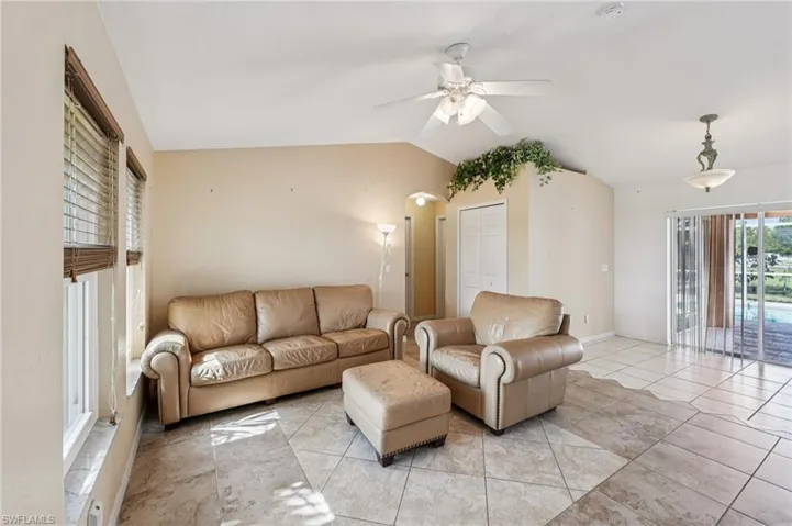 3055 NW Juanita  PL, Cape Coral, FL 33993
