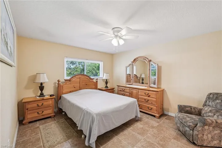 3055 NW Juanita  PL, Cape Coral, FL 33993
