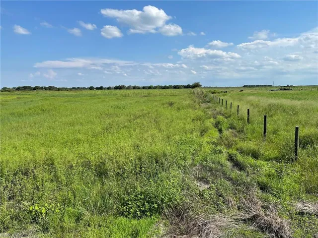 6475 5th  RD, Labelle, FL 33935