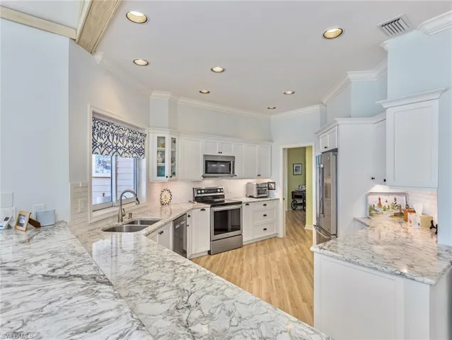 12431  Coconut Creek  CT, Fort Myers, FL 33908