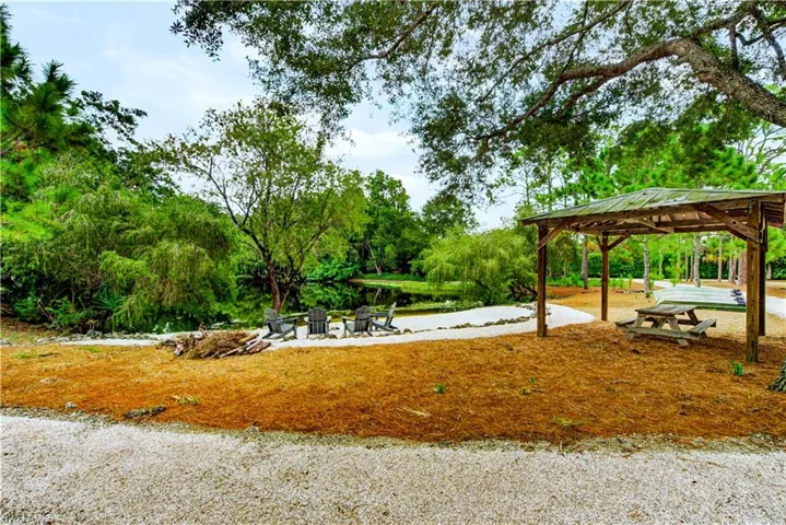 5710 Autumn Oaks Ln, Naples, Florida 34119