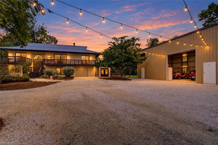 5710 Autumn Oaks Ln, Naples, Florida 34119