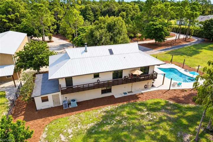5710 Autumn Oaks Ln, Naples, Florida 34119