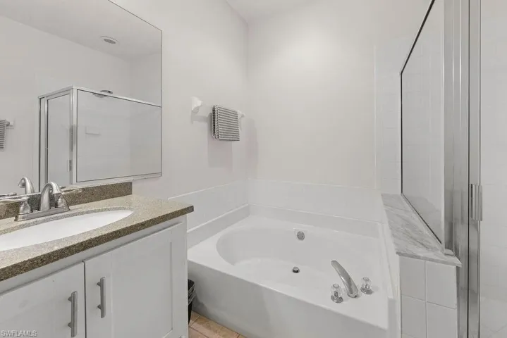 23039  Lone Oak  DR, Estero, FL 33928