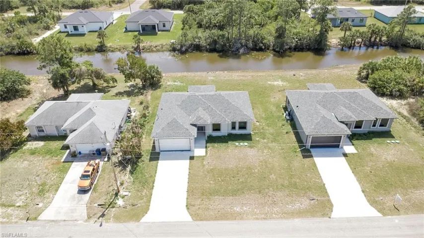 1134 Cumming St E, Lehigh Acres, Florida 33974