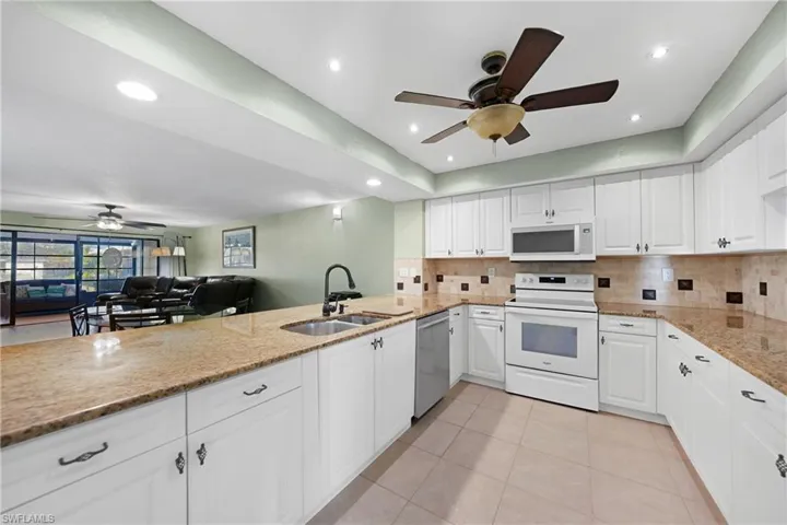 240 Lewis Cir 513, Punta Gorda, Florida 33950