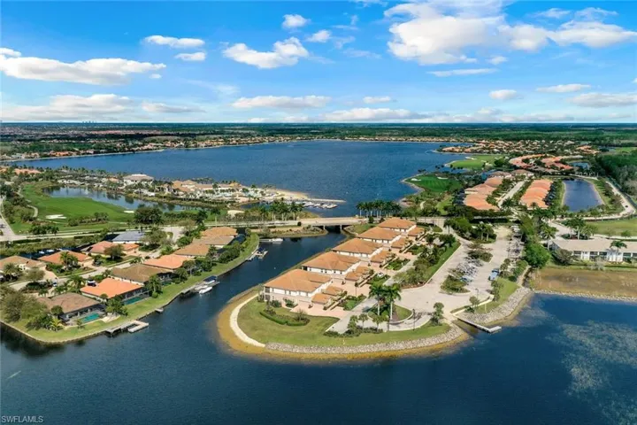 8839 Nautical Landing CIR # 201, NAPLES FL 34120
