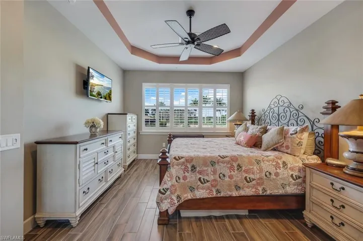 8839 Nautical Landing CIR # 201, NAPLES FL 34120