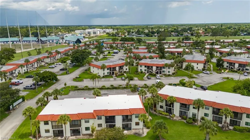 4306 27th Ct Sw 203, Naples, Florida 34116
