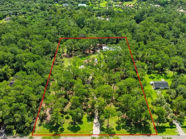 Aerial view of property's location with property parcel outlined