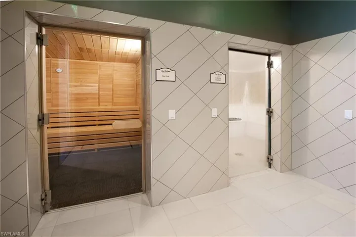 Sauna & Steam Room