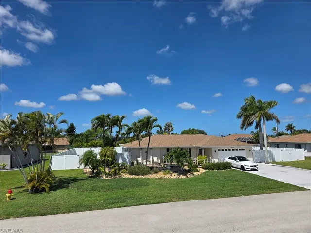 3626 Sw 5th Pl, Cape Coral, Florida 33914