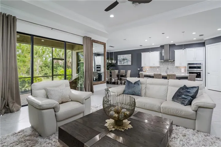 4664 Abaca Cir, Naples, Florida 34119