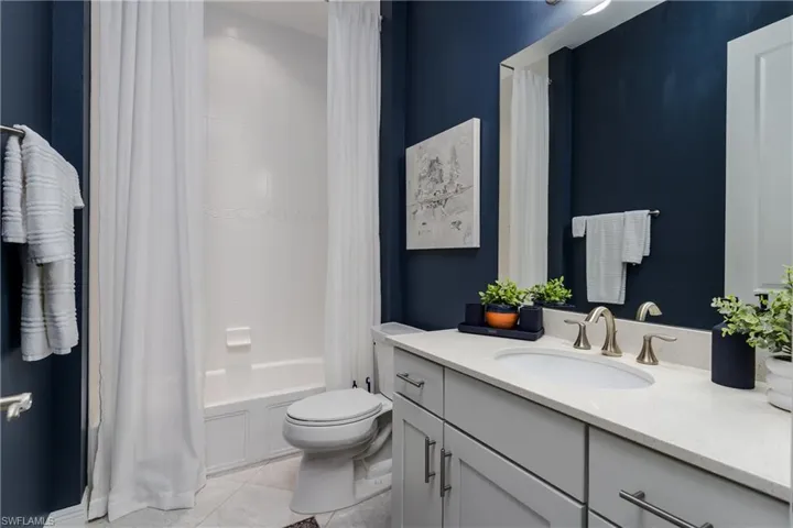 4664 Abaca Cir, Naples, Florida 34119