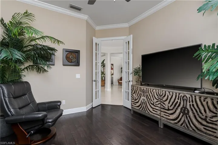4664 Abaca Cir, Naples, Florida 34119
