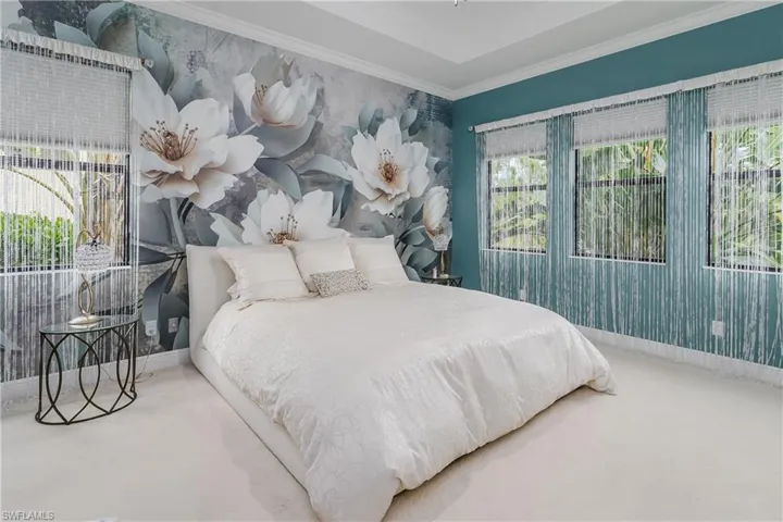 4664 Abaca Cir, Naples, Florida 34119