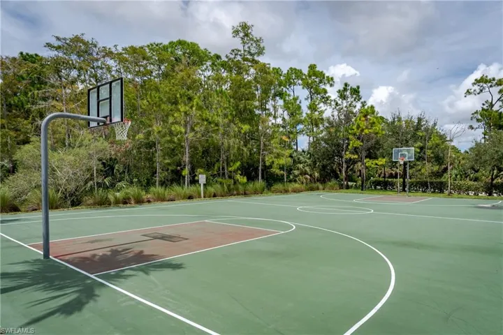4664 Abaca Cir, Naples, Florida 34119