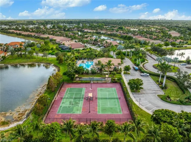 Tennis