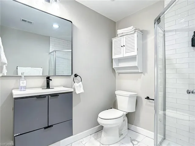 217 Miramar St, Fort Myers Beach, Florida 33931
