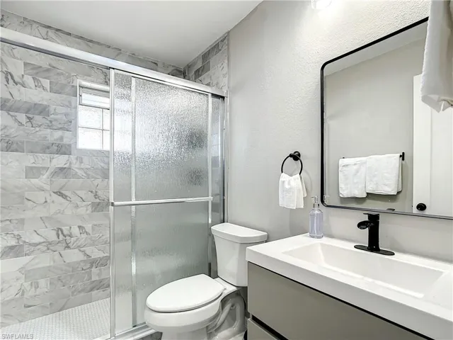 217 Miramar St, Fort Myers Beach, Florida 33931