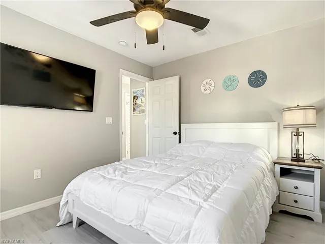 217 Miramar St, Fort Myers Beach, Florida 33931