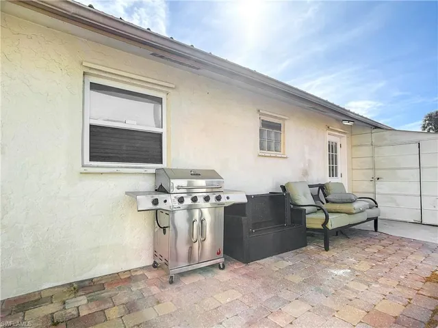 217 Miramar St, Fort Myers Beach, Florida 33931