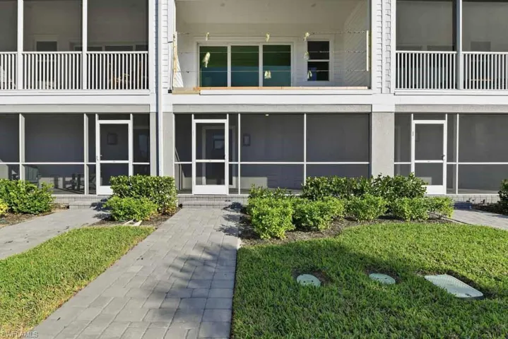 1620 Seahaven Unit 404 ~ Ready Now