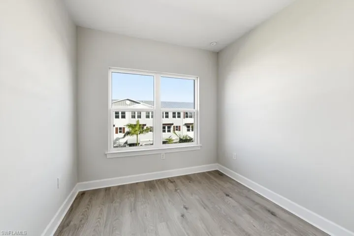 1620 Seahaven Unit 404 ~ Ready Now