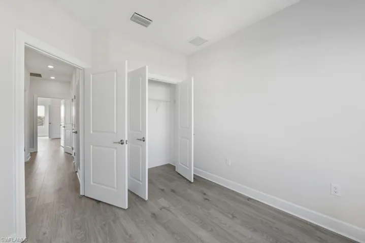 1620 Seahaven Unit 404 ~ Ready Now