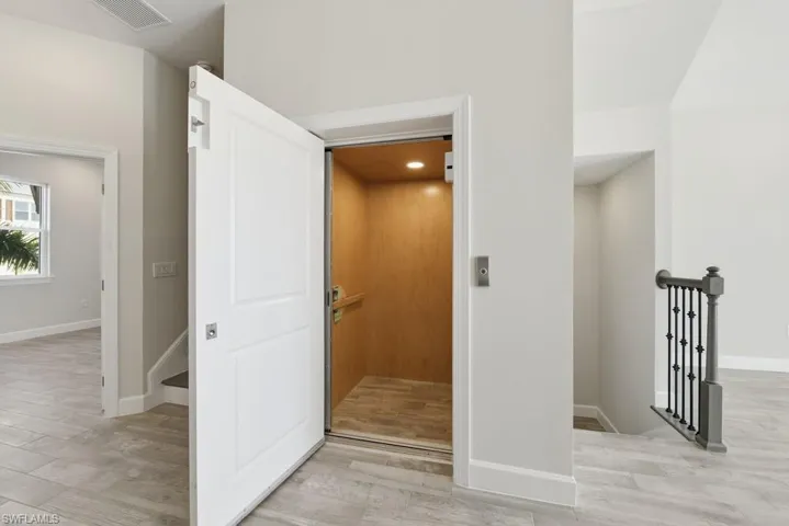 1620 Seahaven Unit 404 ~ Ready Now