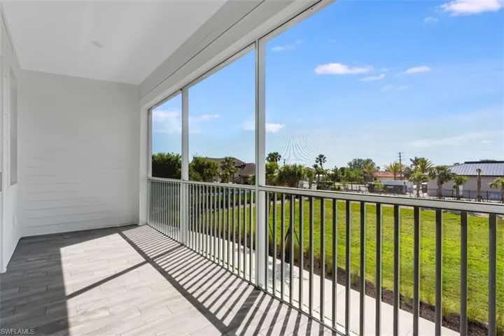 1620 Seahaven Unit 404 ~ Ready Now