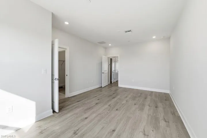 1620 Seahaven Unit 404 ~ Ready Now
