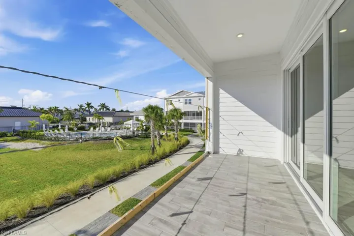 1620 Seahaven Unit 404 ~ Ready Now