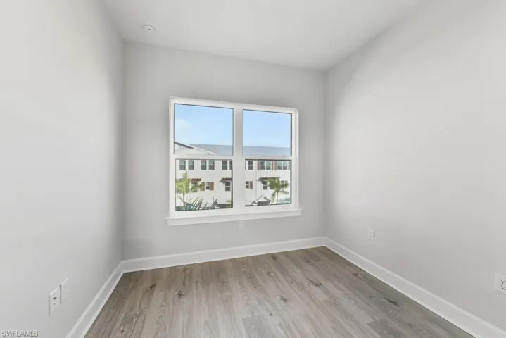 1620 Seahaven Unit 404 ~ Ready Now