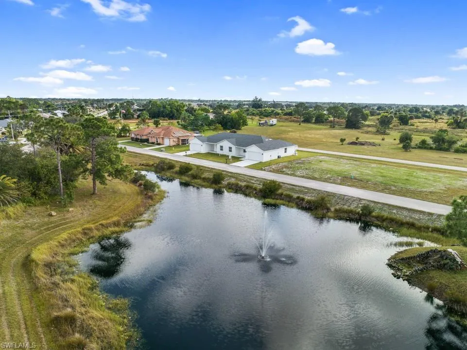 630 Falls LN, Lehigh Acres, FL 33974,2025000395