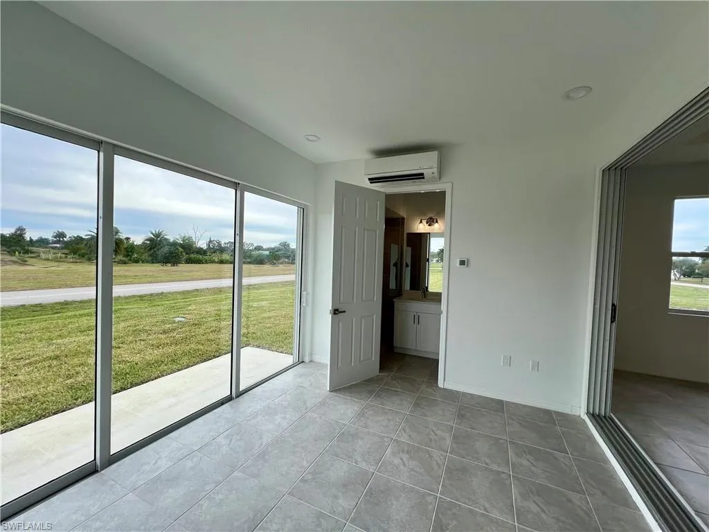 630 Falls LN, Lehigh Acres, FL 33974,2025000395