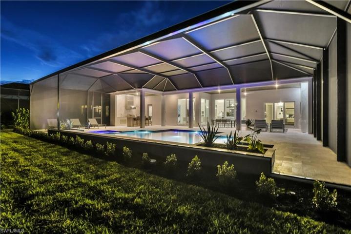 Updated Landscaping & 180 degree picture screening cage.