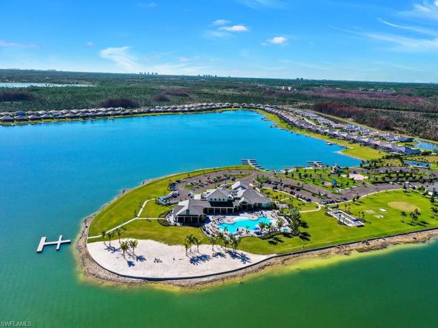 Activities For Everyone-Private Beach, Cabana Bar/Restaurant & Resort Pool!