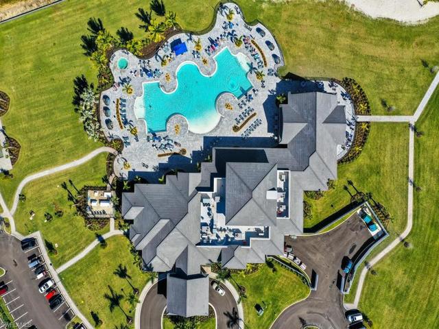 Resort Style Pool