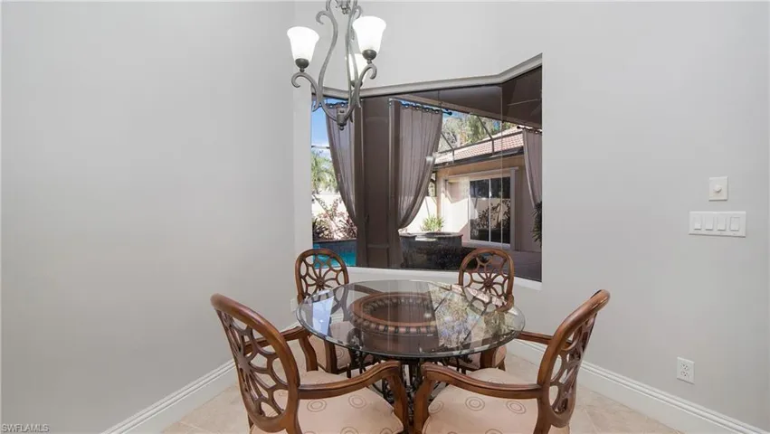 3145  Terramar  DR, Naples, FL 34119
