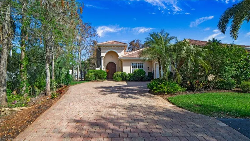 3145  Terramar  DR, Naples, FL 34119
