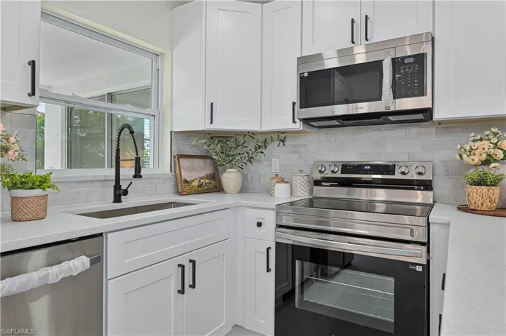 632 Se 35th St, Cape Coral, Florida 33904