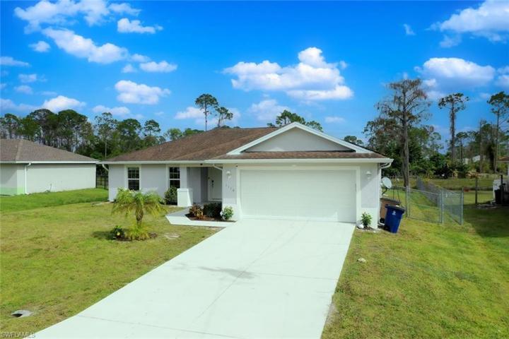 1110  Alaska  AVE, Lehigh Acres, FL 33971
